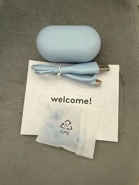 True Wireless Bluetooth Active
Noise Cancelling Earbuds - heyday™ Sky Blue